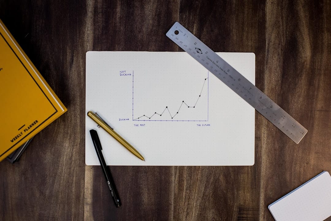 découvrez tout sur les systèmes distribués : leur architecture, leurs avantages, et leur rôle crucial dans le traitement des données et les applications modernes. apprenez comment ces systèmes collaborent pour offrir des performances optimales et une résilience accrue.